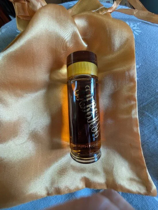 Vintage Aphrodesia by Faberge - Picture 8 of 8